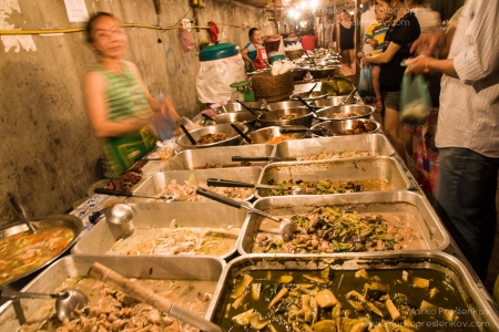 Sauces and vegetables